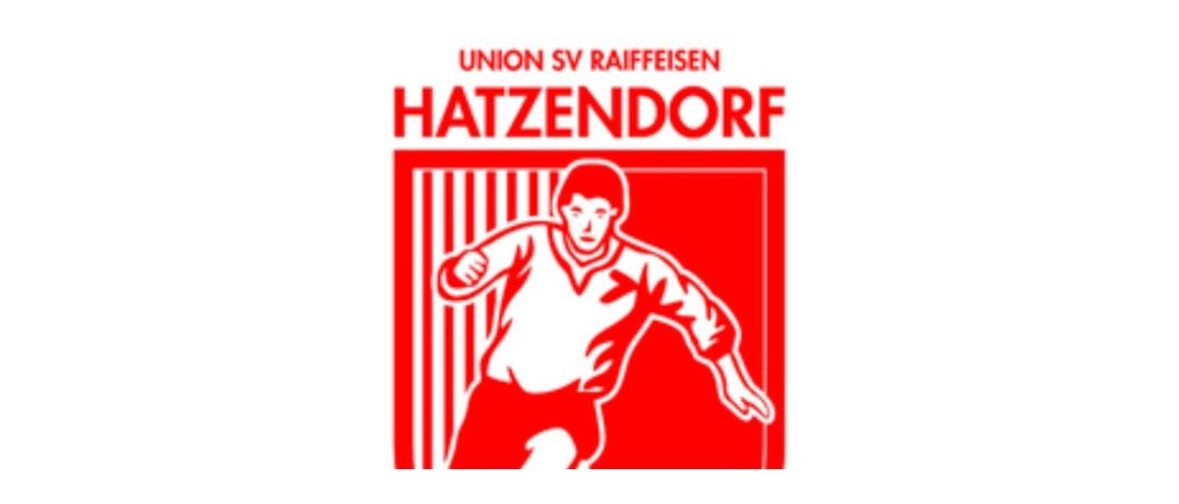Rotes Logo von Union SV Raiffeisen Hatzendorf mit einem Mann in Aktion.