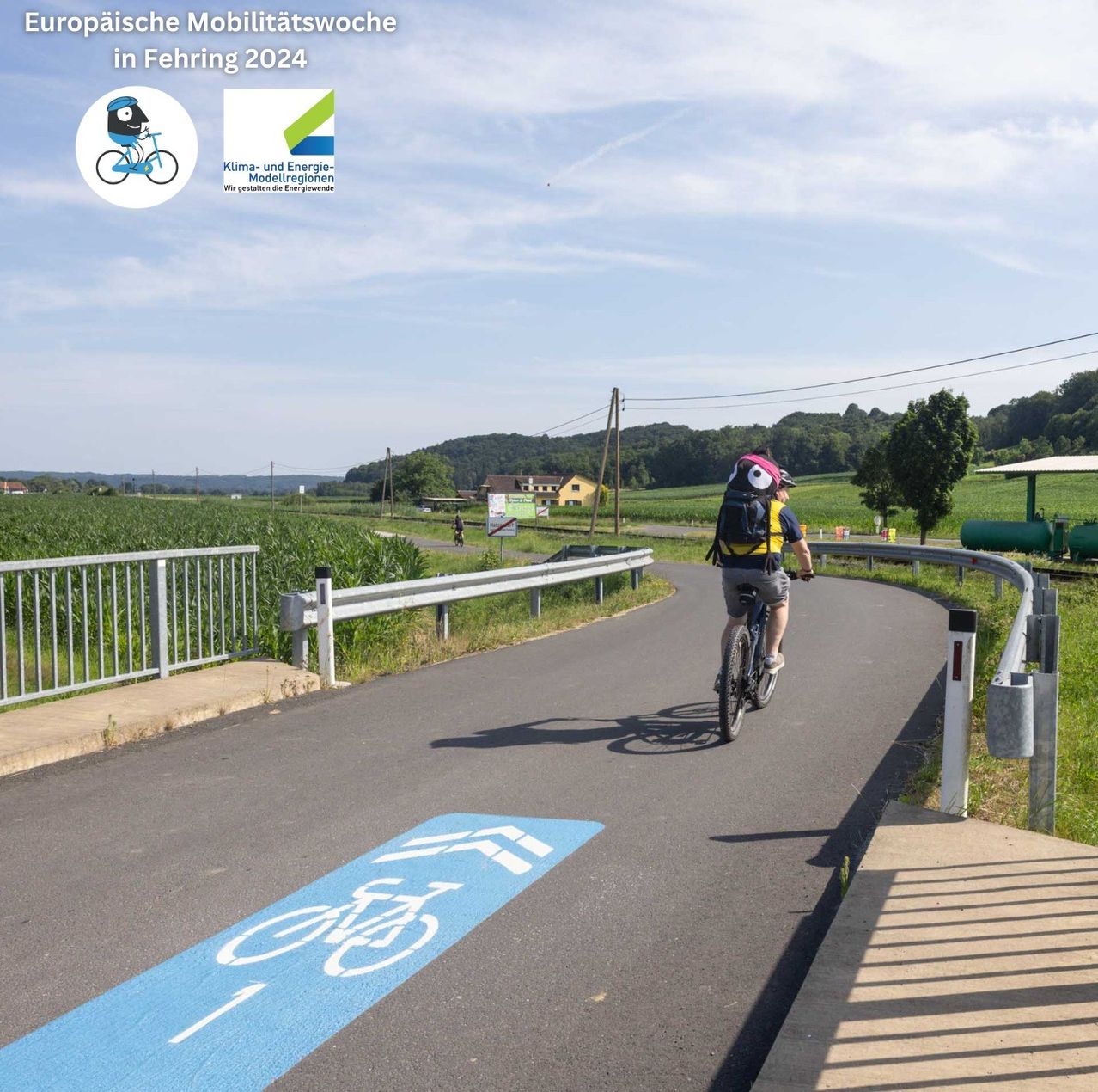 Bild enthält, Person, Road, Bicycle, Transportation, Vehicle, Cycling, Footwear, Shoe, Machine, Wheel