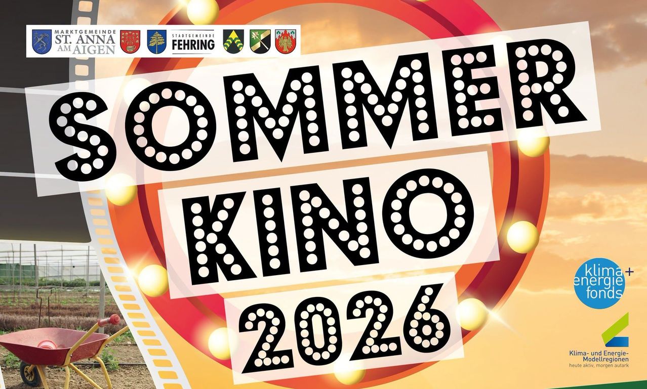 Ein Werbeplakat für die Sommerkino 2026 Veranstaltung, mit großen schwarzen Texten und weißen Punkten auf einem lebhaften Hintergrund. Der Text wird von Logos verschiedener Gemeinden begleitet.