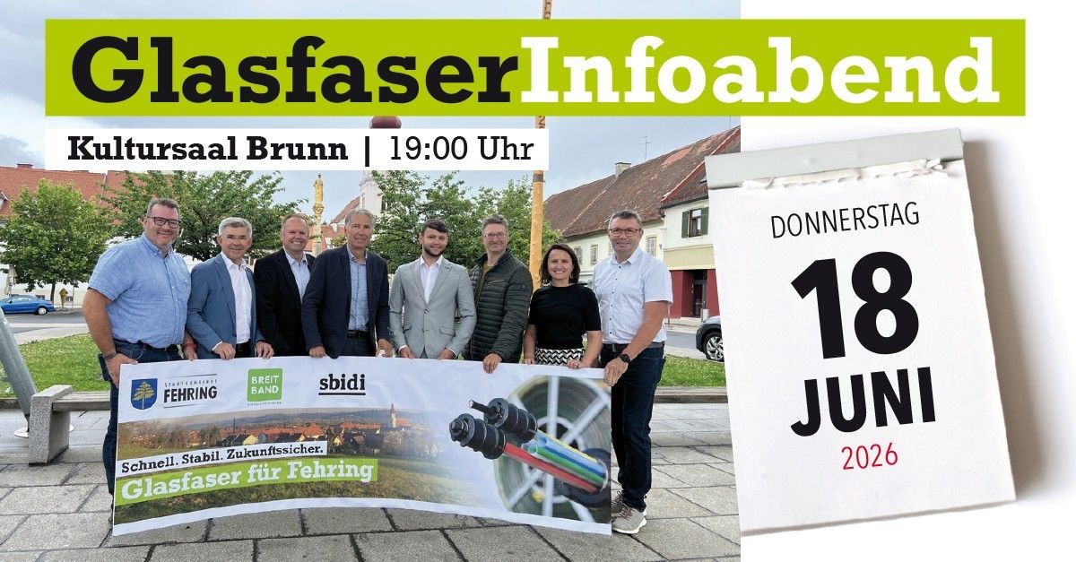 Eine Gruppe von Menschen steht neben einem Banner, das ein Ereignis um 19:00 Uhr am 18. Juli ankündigt.