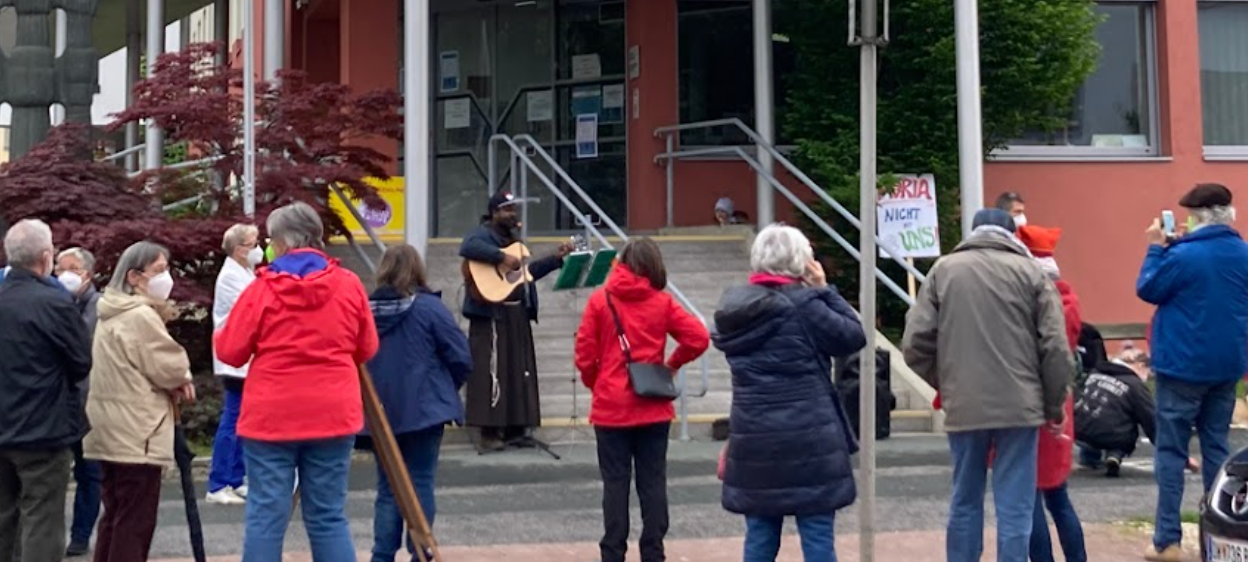 v1_migrated_image_59512422