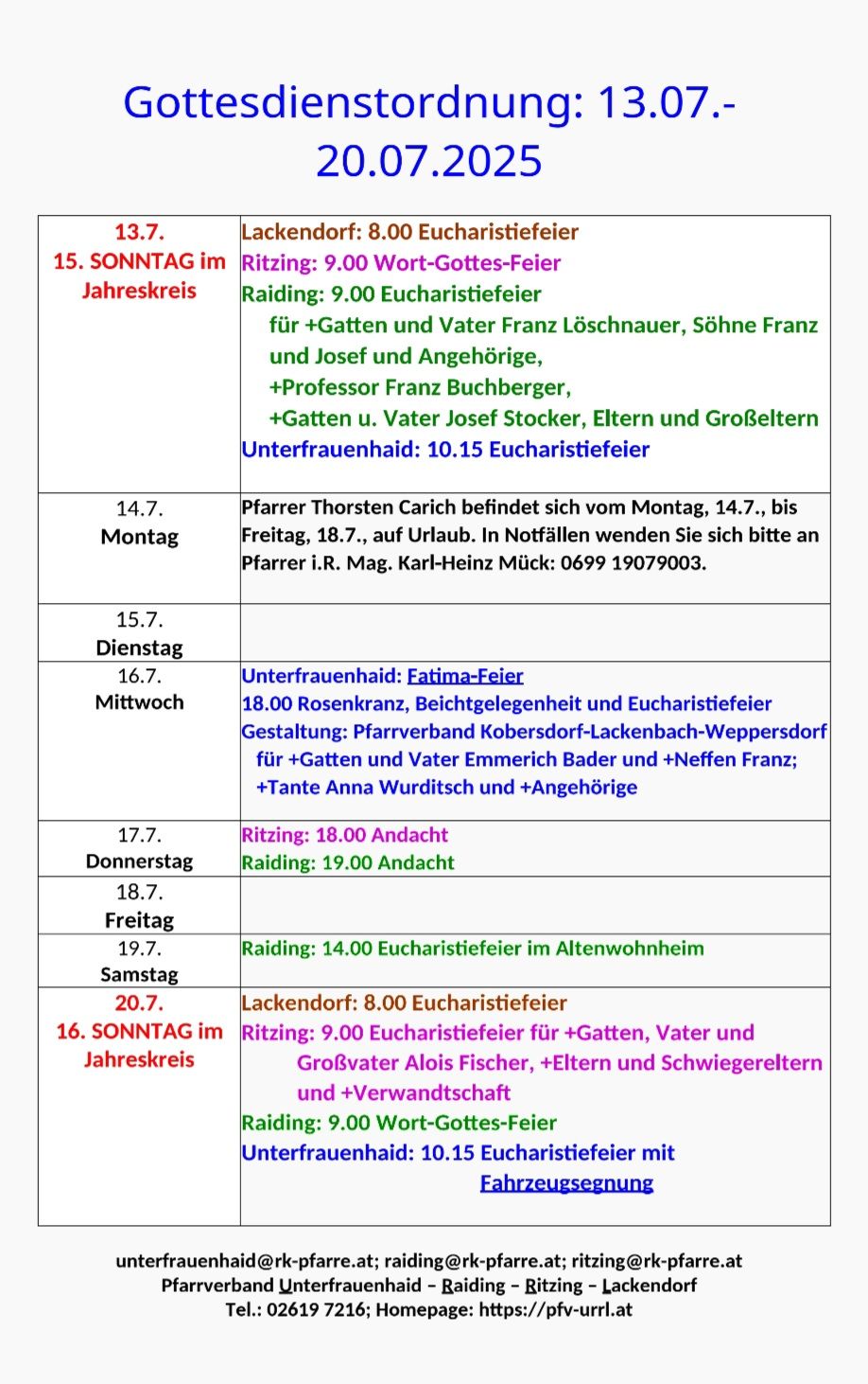 Eine Tabelle listet verschiedene religiöse Dienste an Sonntagen und Wochentagen auf. Jeder Tag zeigt bestimmte Zeiten für Rituale, Messen und Gebete, zusammen mit Kontaktdaten für den Priester. Der Sonntagsgottesdienst umfasst eine Wort-Gottes-Feier und Eucharistiemesse.