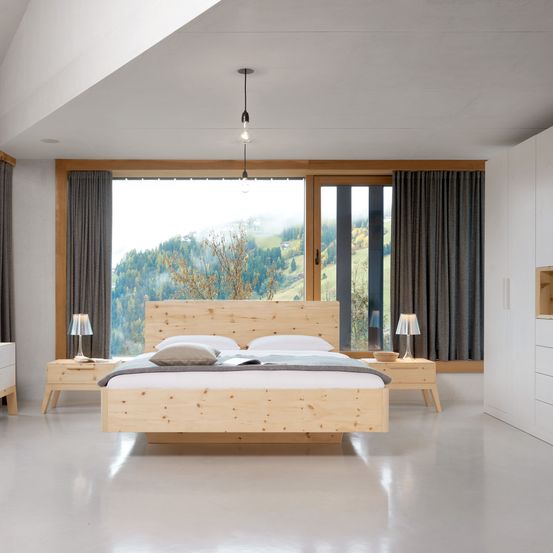 Bild enthält, Indoors, Interior Design, Home Decor, Bed, Furniture, Bedroom, Room