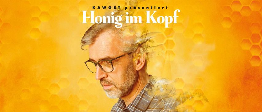 Bild enthält, Book, Publication, Face, Person, Photography, Portrait, Adult, Male, Man, Glasses