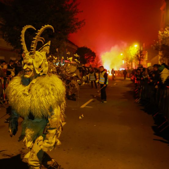 Bild enthält, Person, Face, Head, Festival