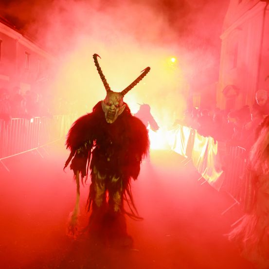 Bild enthält, Concert, Crowd, Person, Dancing, Leisure Activities, Urban