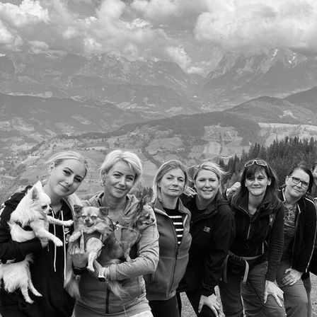 Bild enthält, Person, Photography, Portrait, Sunglasses, Peak, Coat, People, Jacket, Bride, Woman