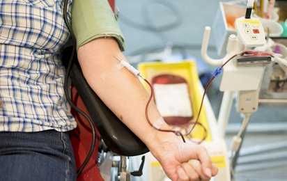 Bild enthält, Patient, Person, Adult, Male, Man, Hand, Arm