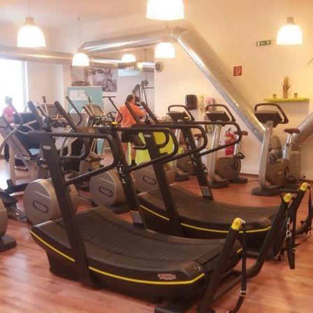 Bild enthält, Person, Working Out, Fitness, Sport, Plant, Gym