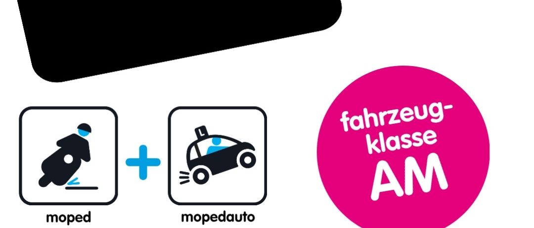 Ein Poster bewirbt einen Semesterkurs für Mopeds und Mopedautos am 16. und 17. Februar von 14:10 bis 16:40, mit Symbolen für Moped, Mopedauto und Fahrzeugklasse AM.