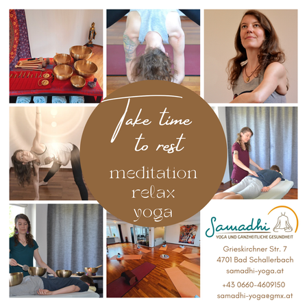 Bild enthält, Couch, Adult, Female, Person, Woman, Child, Girl, Advertisement, Living Room, Necklace