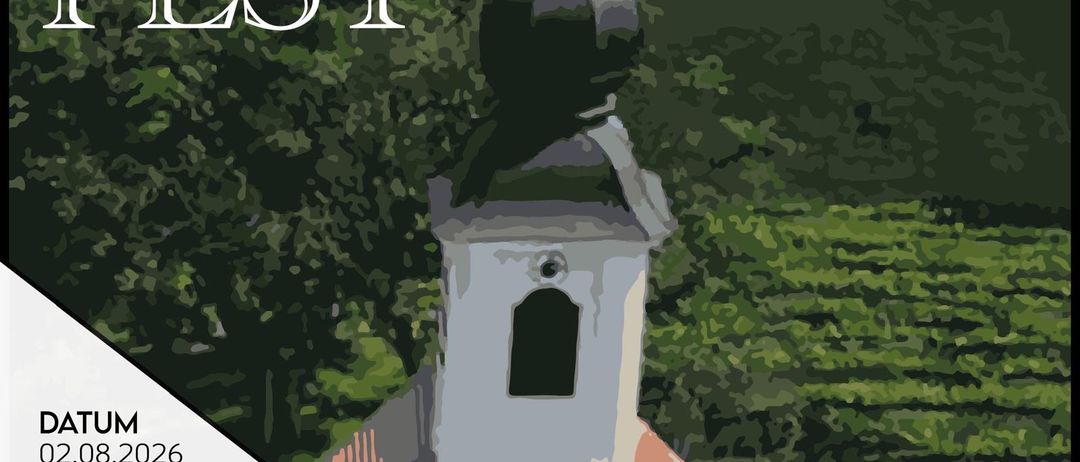 Plakat für das Kapellen Fest, das eine Kirche in ländlicher Umgebung mit grünem Laub zeigt, geplant für den 2. August 2026. Die Veranstaltung beinhaltet einen Gottesdienst um 10:30 Uhr und ein Frühstück um 11:00 Uhr.