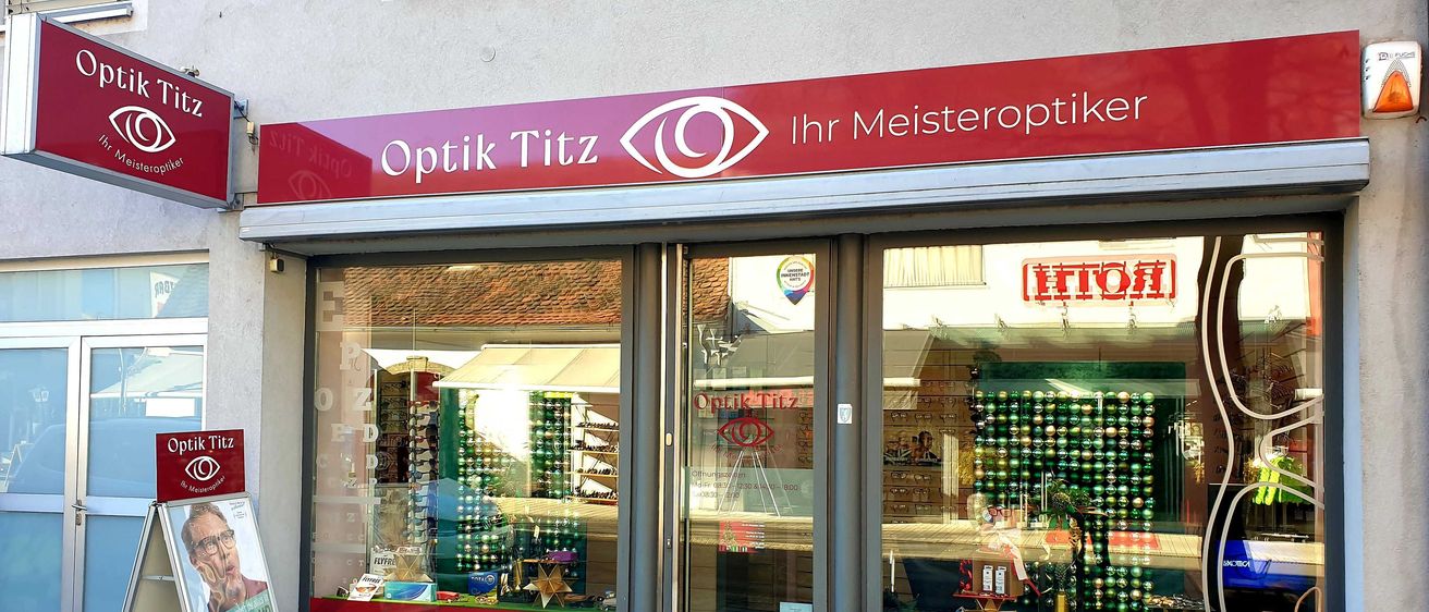 Bild enthält, Shop, Glasses, Person, Candle