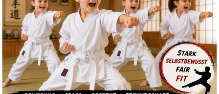 Plakat für einen Karate-Anfängerkurs für Kinder ab 7 Jahren. Es zeigt vier Kinder in weißen Karate-Uniformen, die Karate-Bewegungen üben. Das Plakat enthält Informationen zum Starttermin, zur Zeit und zum Ort des Kurses.