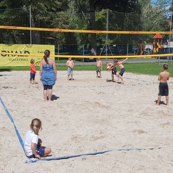 Person, Child, Female, Girl, Clothing, Shorts, Playing Volleyball, Volleyball, Volleyball Game, Car