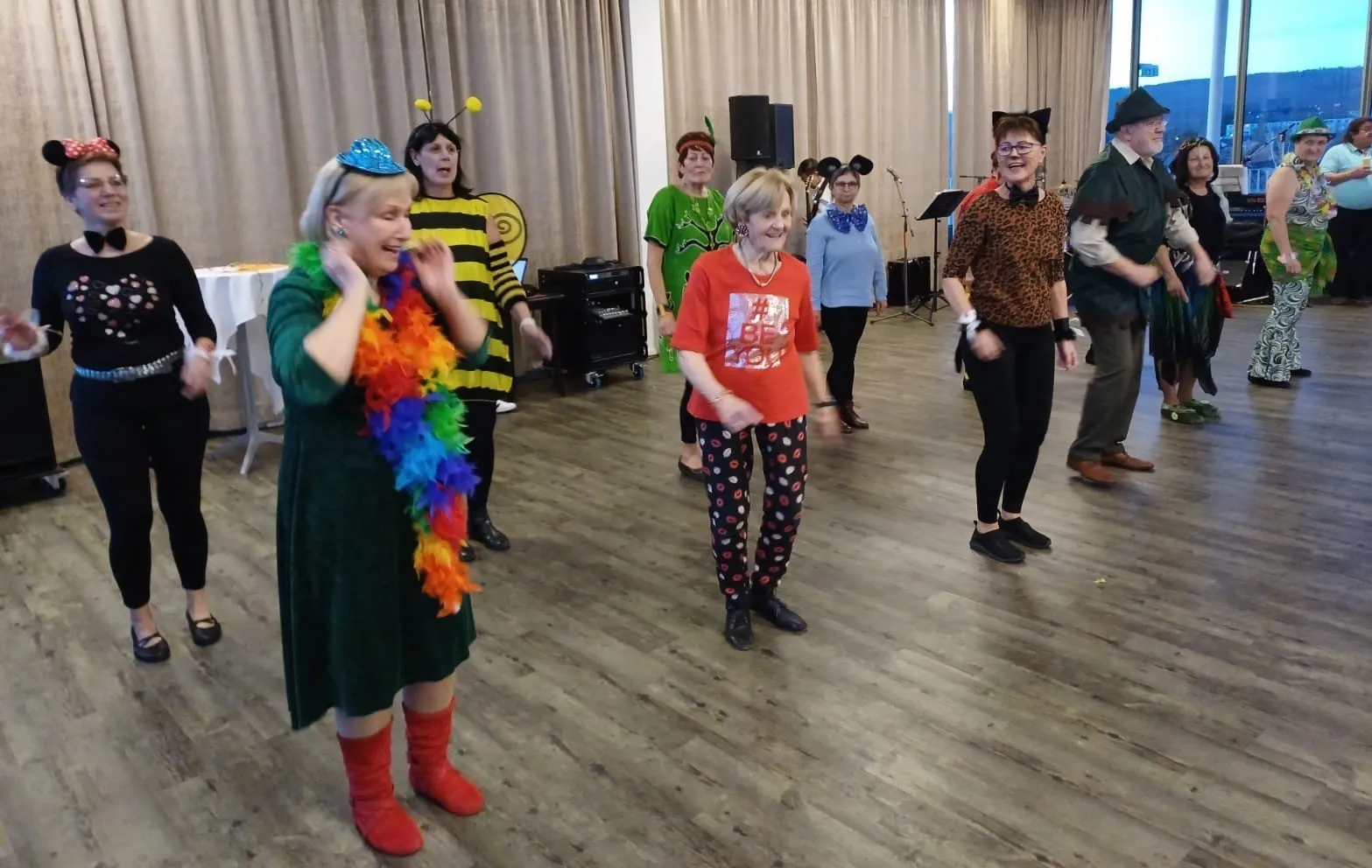 Adult, Female, Person, Woman, Dancing, Male, Man, Child, Girl, People