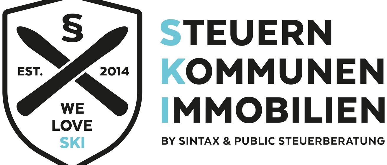 Logo für Steuer Kommu IMMO, erstellt von Sintax & Public, im Jahr 2014. Enthält einen Schild mit einem schwarzen Pfeil.