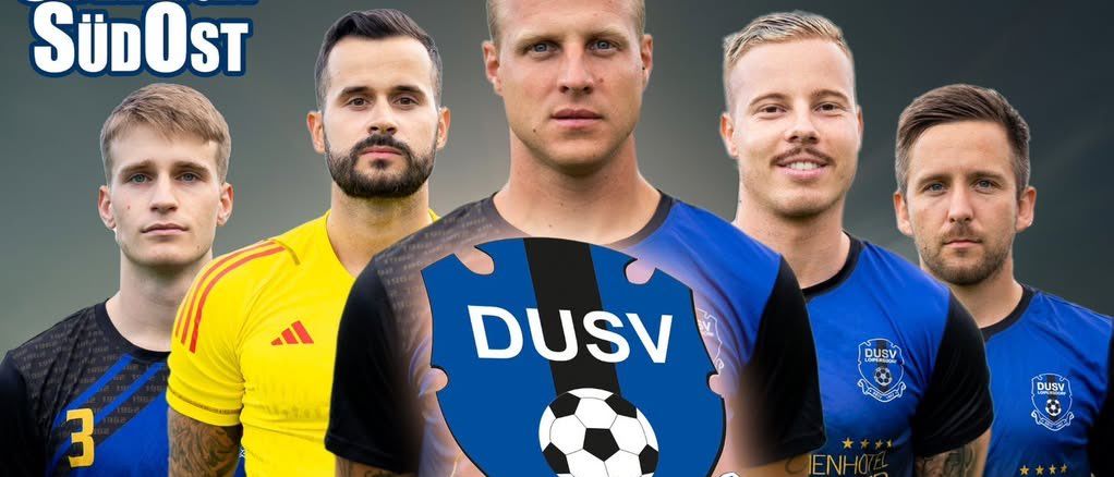 Bild enthält, Advertisement, Poster, People, Person, T-Shirt, Adult, Male, Man, Soccer Ball, Face