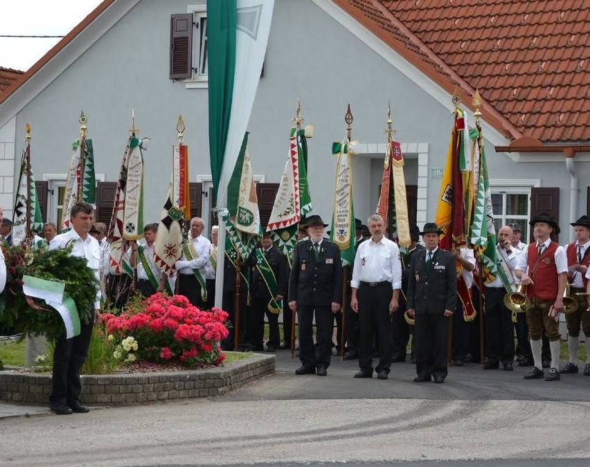 v1_migrated_image_96686337