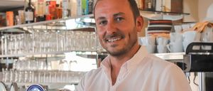 Bild enthält, Adult, Male, Man, Person, Face, Head