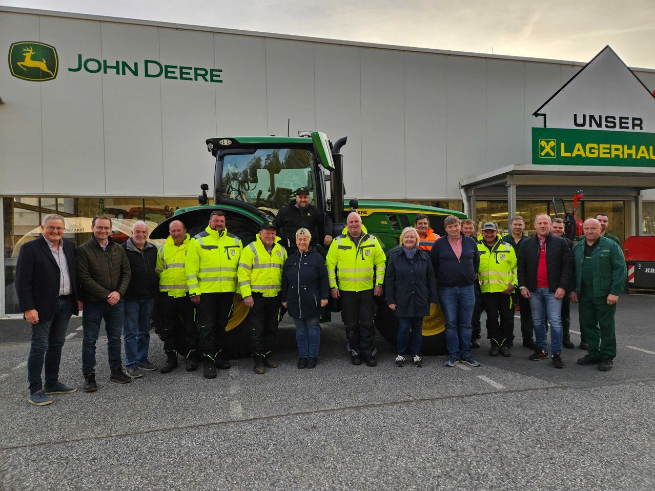 JohnDeere-TraktorNEU_Nov.2023