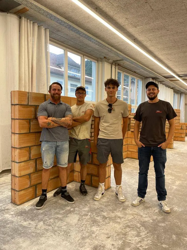 Lehrlingswettbewerb 2022 Christoph Wehinger und Maximilian Tembl mit Lehrlingsausbildner
