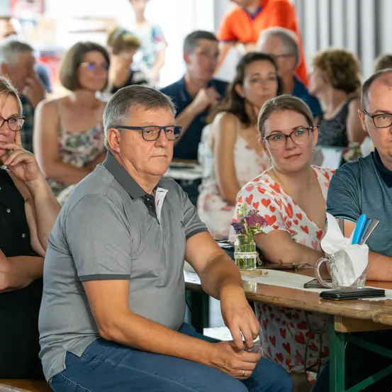 Adult, Female, Person, Woman, Restaurant, Male, Man, Cafeteria, Face, Glasses