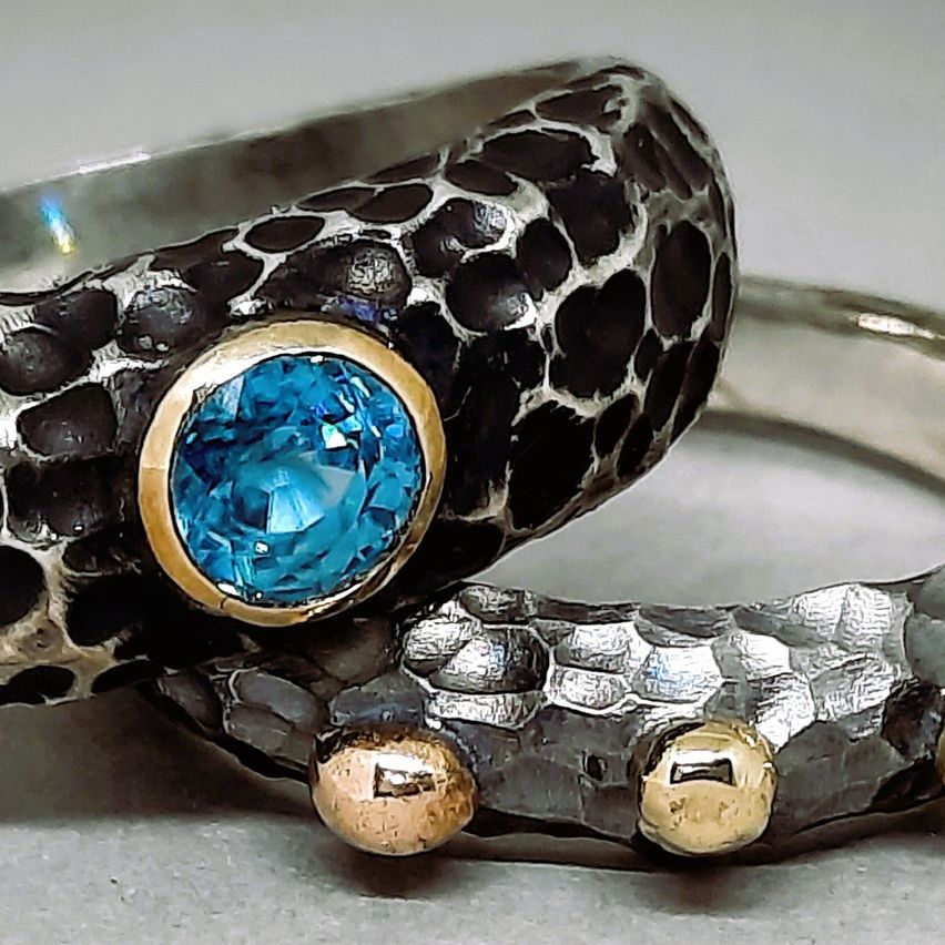 Bild enthält, Accessories, Jewelry, Gemstone, Ring, Diamond, Animal, Insect, Invertebrate