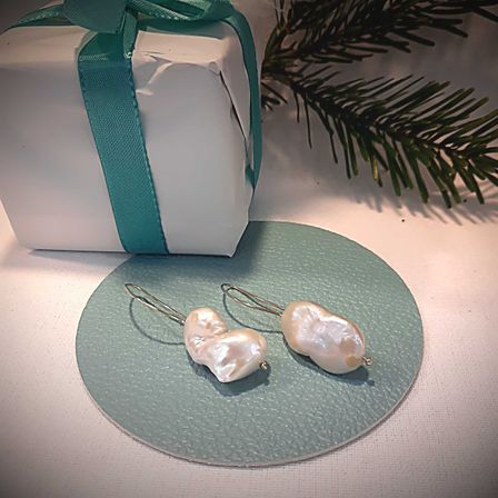 Bild enthält, Symbol, Christmas, Christmas Decorations, Festival