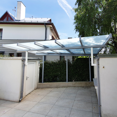 Bild enthält, Architecture, Building, House, Housing, Porch, Patio, Pergola, Outdoors