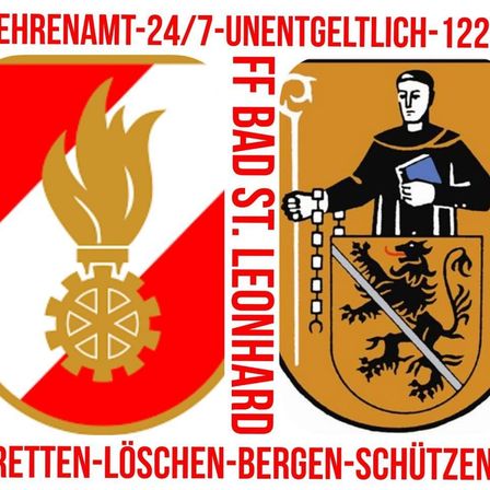 Das Bild zeigt ein Logo mit einem Feuersymbol, einem Zahnrad und einem Mann, der ein Buch und einen Stab hält. Unter dem Logo befindet sich ein Wappen mit einem Löwen und Text, darunter 'FF BAD ST. LEONHARD' und 'EHRENAMT-24/7-UNENTGELTLICH-122'.