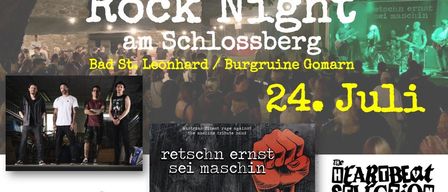 Rock-Nacht am Schlossberg am 24. Juli mit Retschn Ernst sei maschine, einer Tribute-Band für The Heartless. Menschenmassen versammelt, Musiker auf der Bühne.