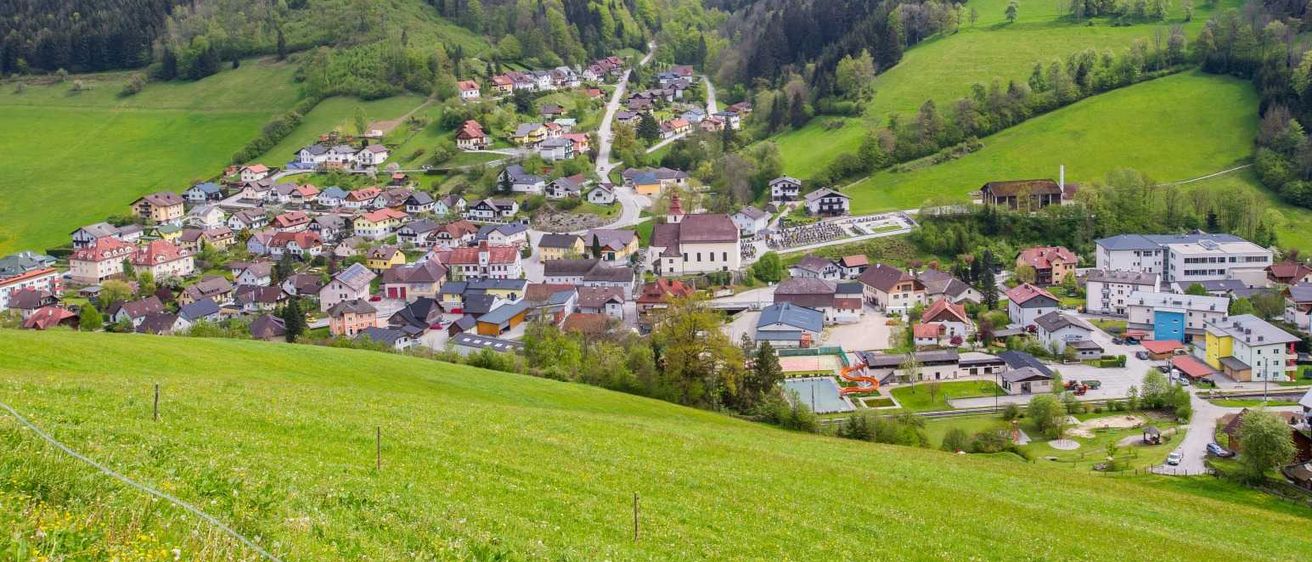 Nature, Outdoors, Countryside, Rural, Village, Architecture, Building
