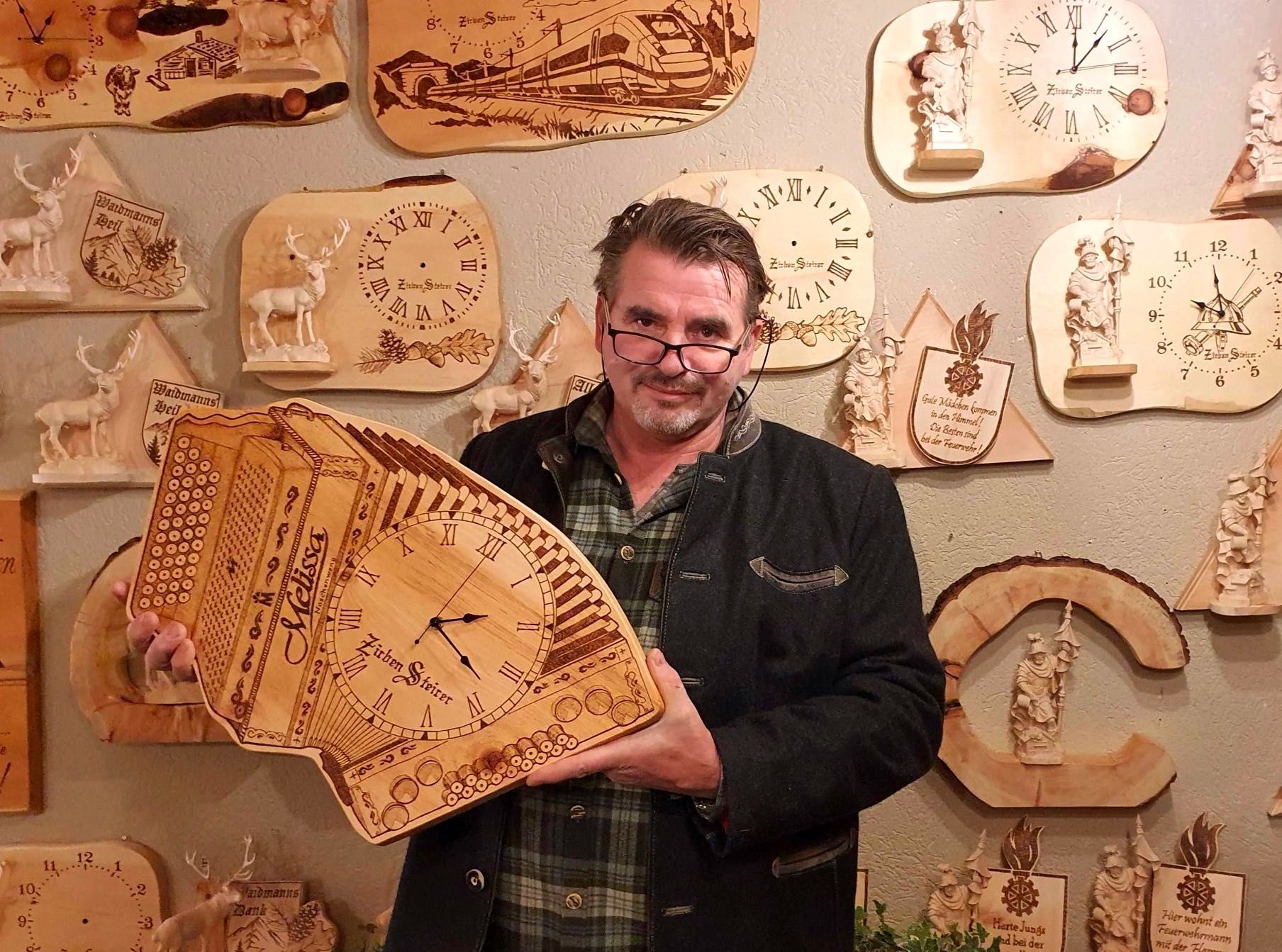 Art, Handicraft, Wallet, Head, Person, Portrait, Adult, Male, Man, Wood