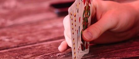 card-game-8070905_640