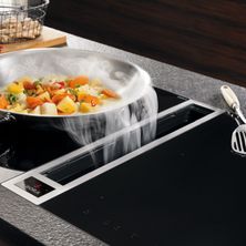 Bild enthält, Cooking Pan, Cookware, Cooktop, Indoors, Kitchen