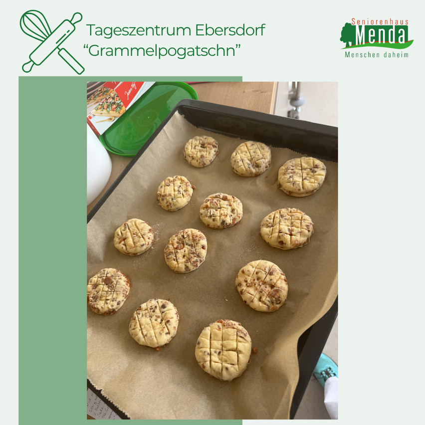 Ein Blech mit Keksen auf einem Backblech, gebacken im Tageszentrum Ebersdorf's Grammelopogatschn.