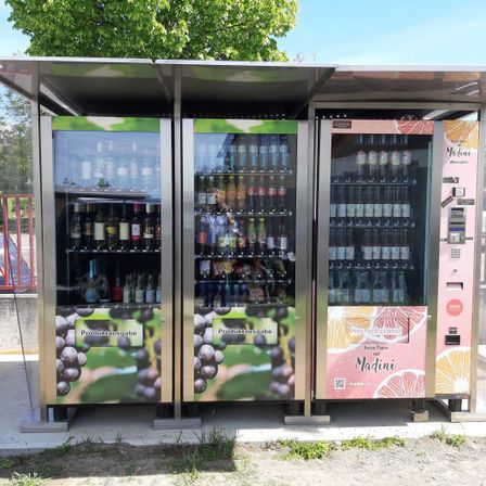 Bild enthält, Kiosk, Machine, Vending Machine