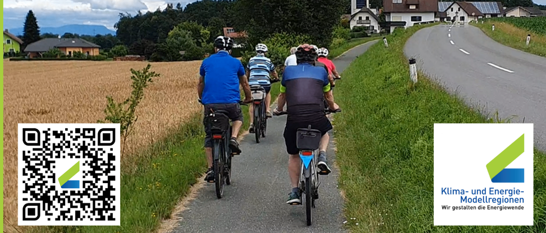 Plakat für das Mobilitätsfrühstück am 20. September 2025 von 8:00 bis 11:00 Uhr. Es beinhaltet ein kostenloses Frühstück, Fahrradservice, E-Bikes, E-Roller, E-Auto-Testfahrten, Kinderprogramm und Erfrischungen. Die Veranstaltung findet im Sportkulturhaus Gabersdorf statt. QR-Code und Klimaregion-Logo sind vorhanden.