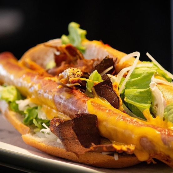 Bild enthält, Food, Food Presentation, Hot Dog, Sandwich, Bread