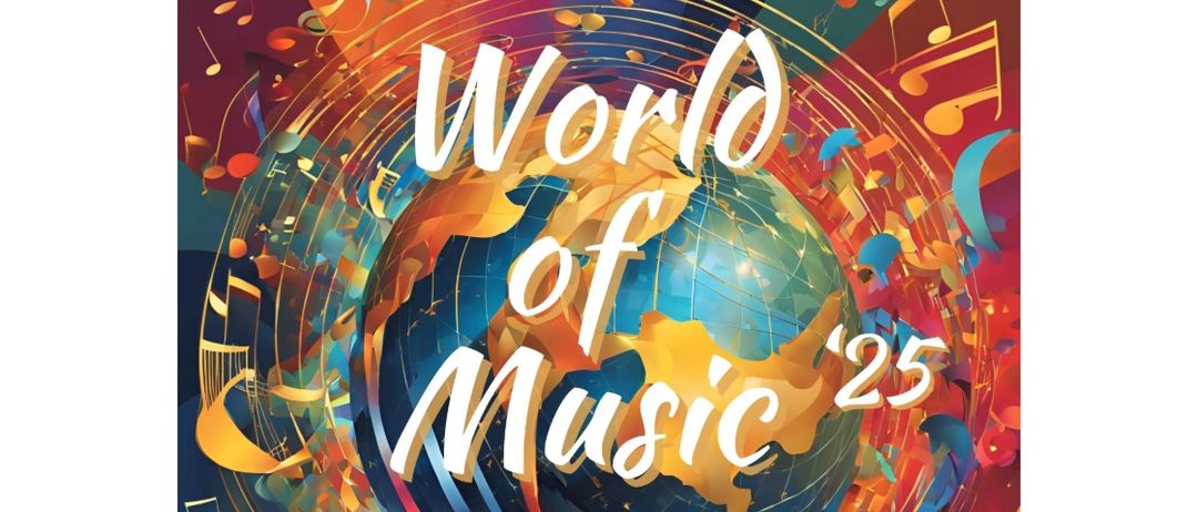 Ein farbenfrohes digitales Kunstwerk mit einem Globus, auf dem 'World of Music'25' steht, umgeben von musikalischen Noten und abstrakten Formen in Rot, Blau, Gelb und Lila.