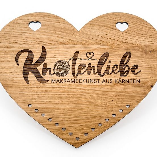 Schönes Eichenherz zur Begrüßung der Kunden