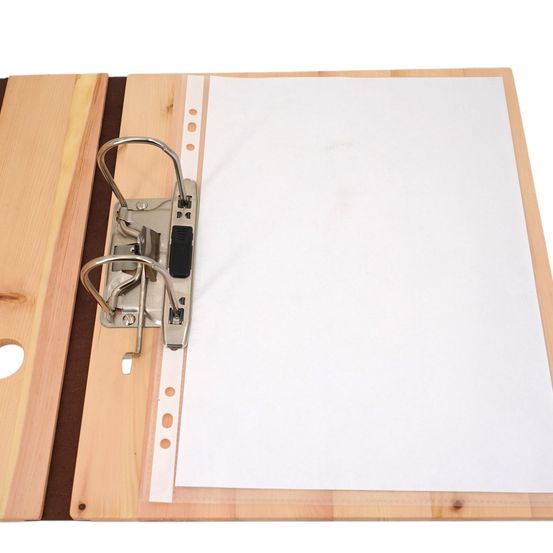 die Folien stehen NICHT über die Seitenelemente vor