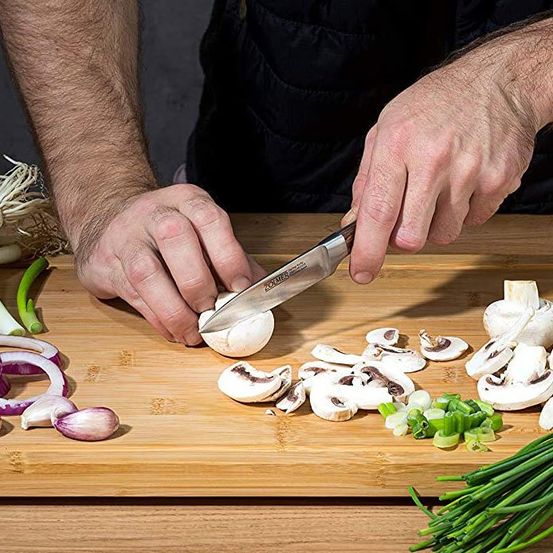 Bild enthält, Blade, Weapon, Knife, Chopping Board, Food, Chopping Ingredients, Cooking