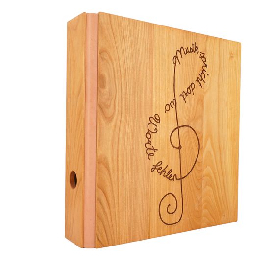 Bild enthält, Wood, Box, Furniture, Jar, Pottery, Cabinet