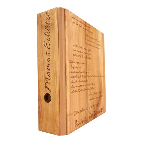 Bild enthält, Book, Publication, Wood, Box, Pottery, Jar