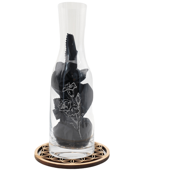 Bild enthält, Glass, Jar, Pottery, Vase, Bottle, Beverage, Liquor, Wine Bottle, Beer, Shaker