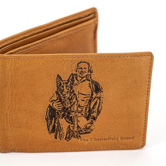 Bild enthält, Accessories, Wallet, Bag, Handbag, Person, Face, Head