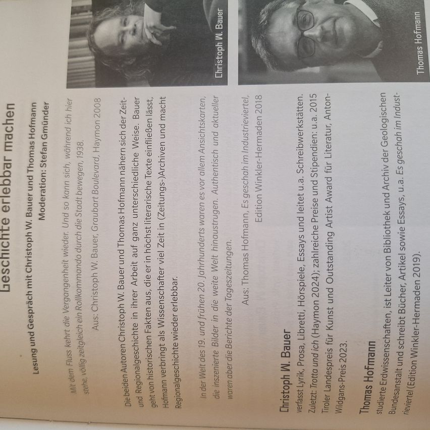 Ein Dokument mit zwei Fotografien von Christoph W. Bauer und Thomas Hofmann. Der Text hebt ihre Auszeichnungen und Preise hervor, einschließlich des deutschen Geowissenschaftsindustriepreises und des Anton-Esch-Preises.