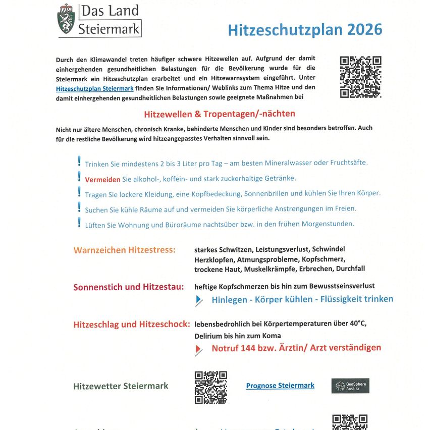 Ein Hitzeschutzplan für 2026 in Deutsch, der gesundheitliche Risiken und Maßnahmen für Hitzewellen und tropische Nächte beschreibt, einschließlich Tipps zur Hydratation, Kleidung und Kühlung. QR-Codes für zusätzliche Informationen.
